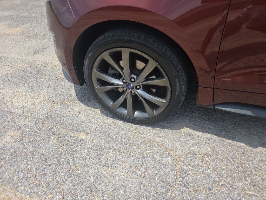 2016 Ford Edge Sport