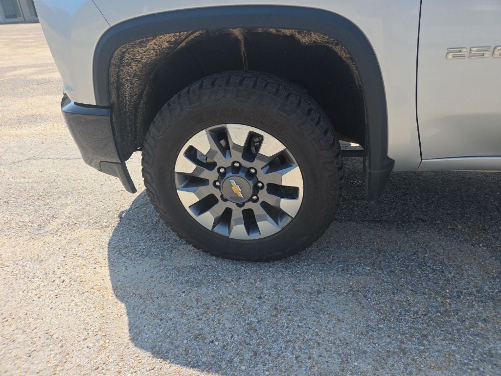 2022 Chevrolet Silverado 2500HD Custom