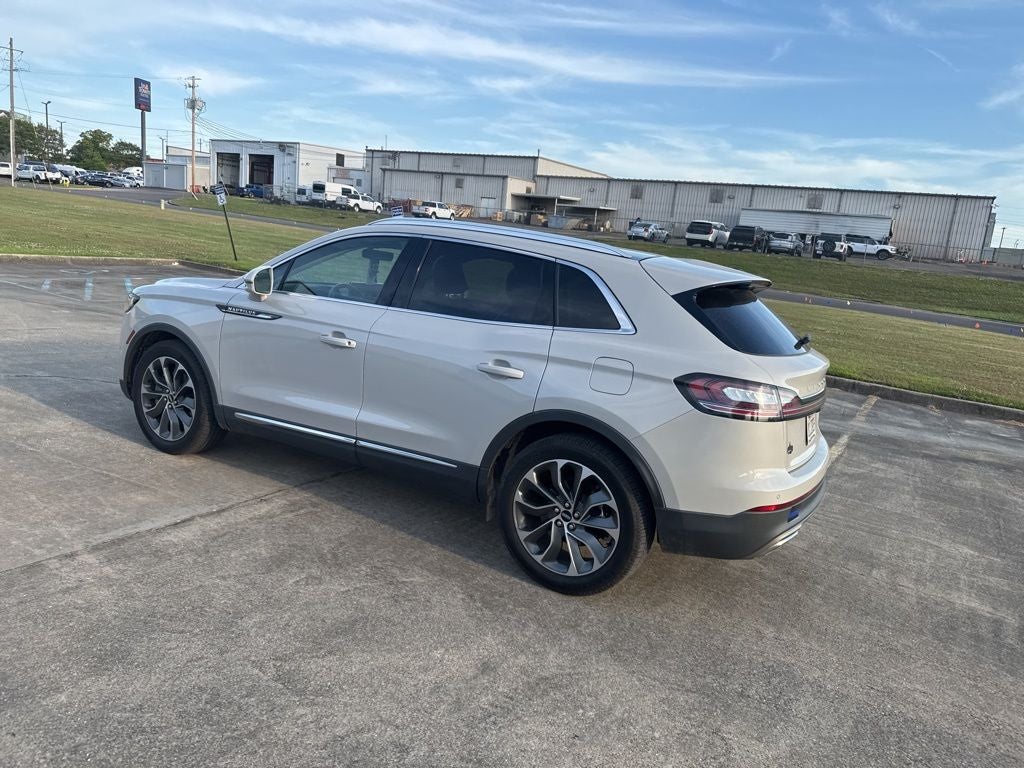 2022 Lincoln Nautilus Reserve