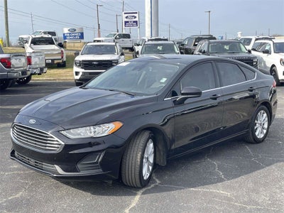 2020 Ford Fusion SE