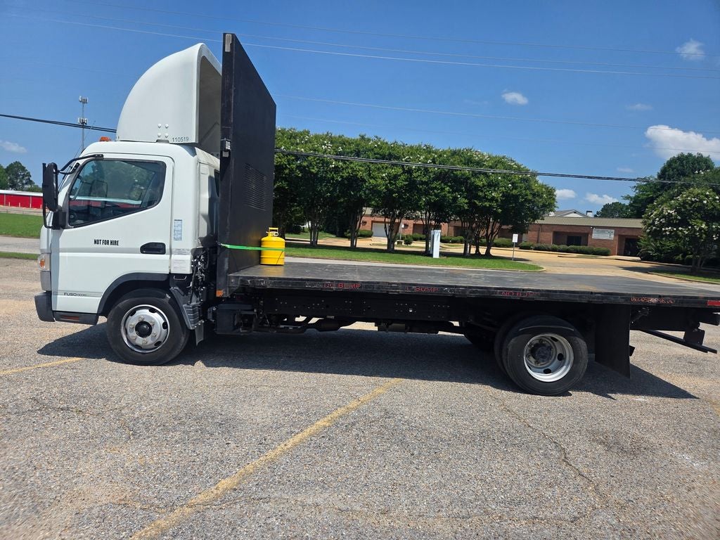 2019 FUSO CANTER FE140