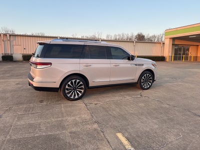 2023 Lincoln Navigator Reserve