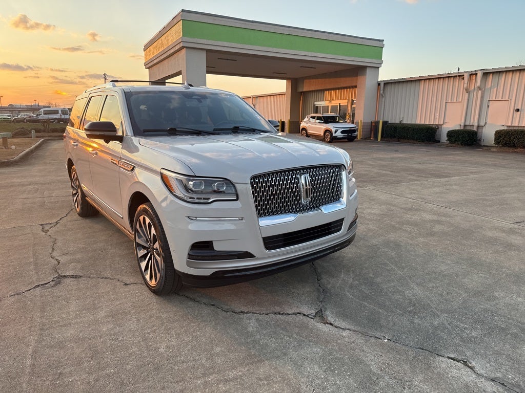 2023 Lincoln Navigator Reserve
