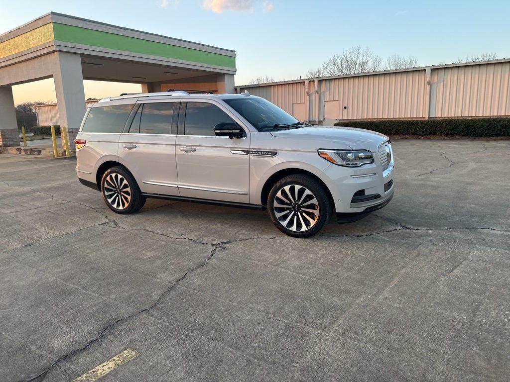 2023 Lincoln Navigator Reserve