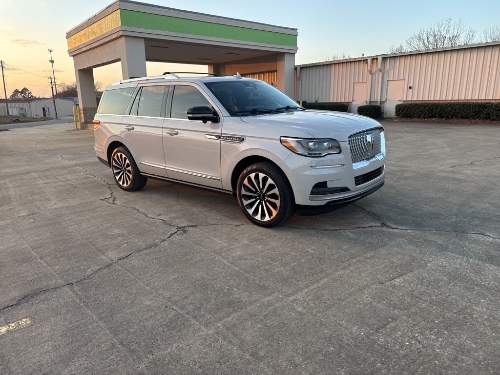 2023 Lincoln Navigator Reserve