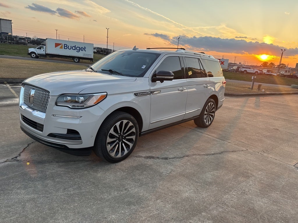 2023 Lincoln Navigator Reserve