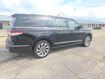 2022 Lincoln Navigator L Reserve