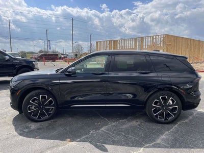 2024 Lincoln Nautilus Reserve