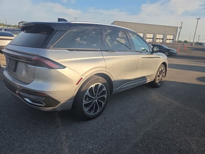 2024 Lincoln Nautilus Reserve