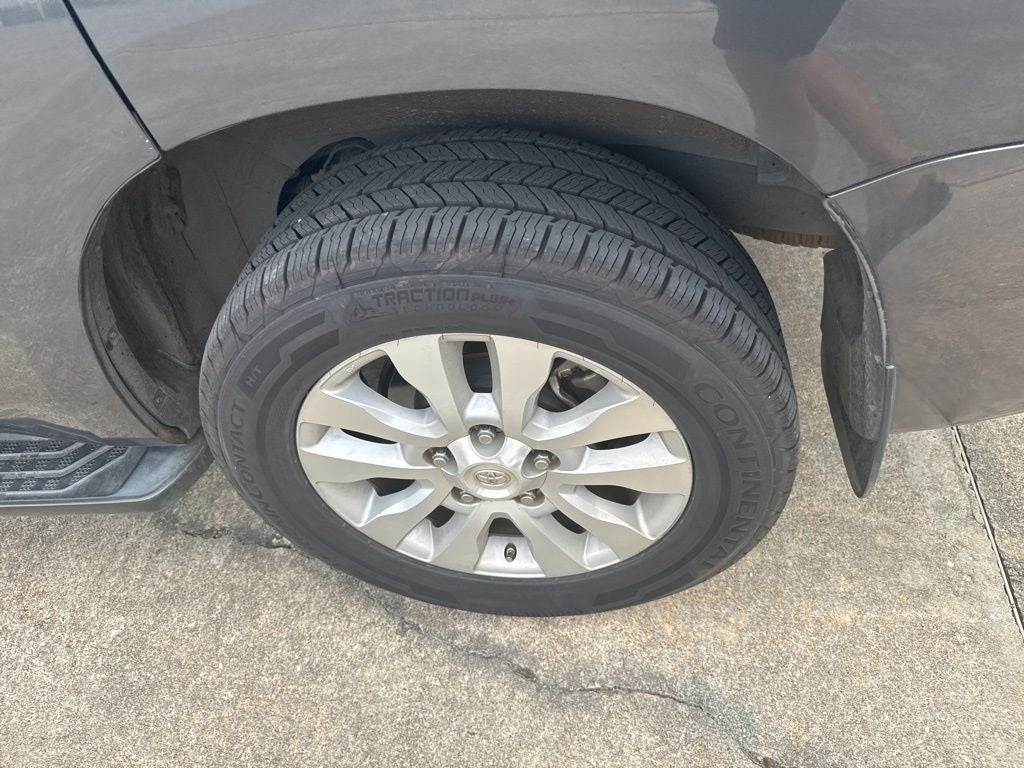 2020 Toyota Sequoia Platinum