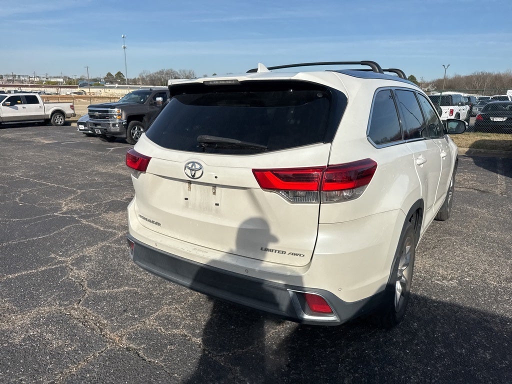 2019 Toyota Highlander Limited Platinum