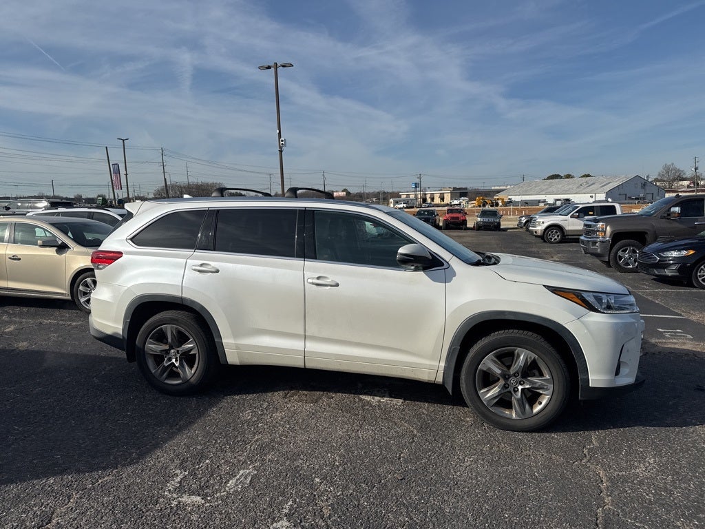2019 Toyota Highlander Limited Platinum