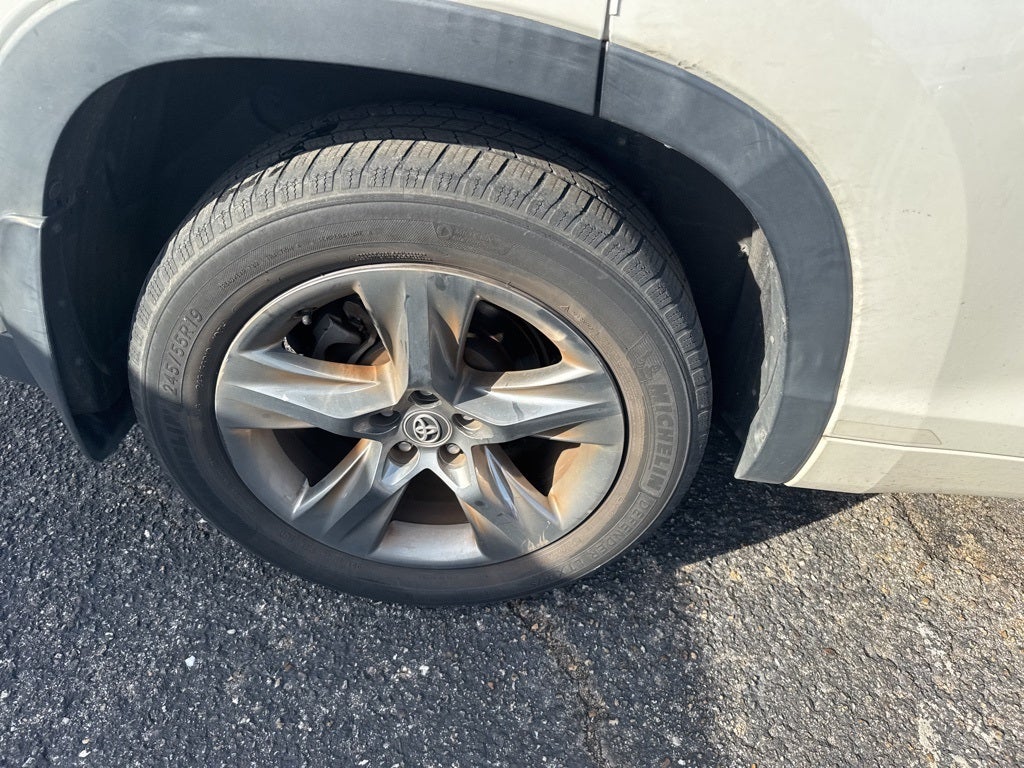 2019 Toyota Highlander Limited Platinum