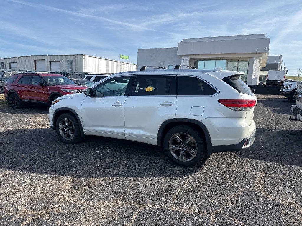 2019 Toyota Highlander Limited Platinum