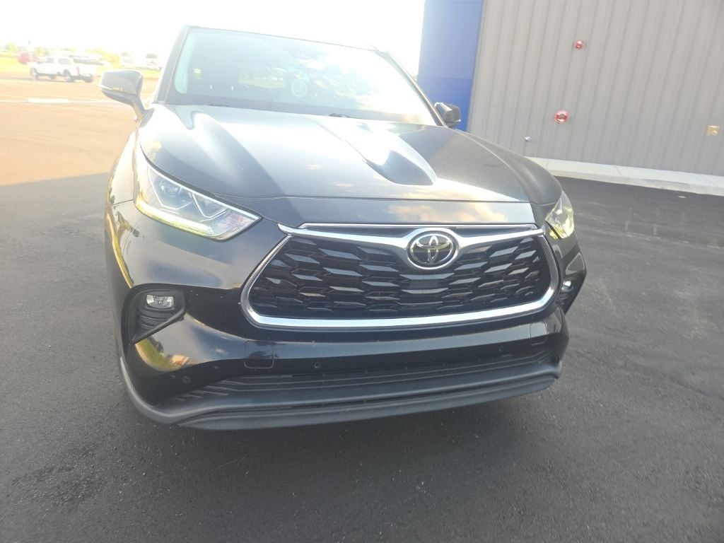 2021 Toyota Highlander Limited