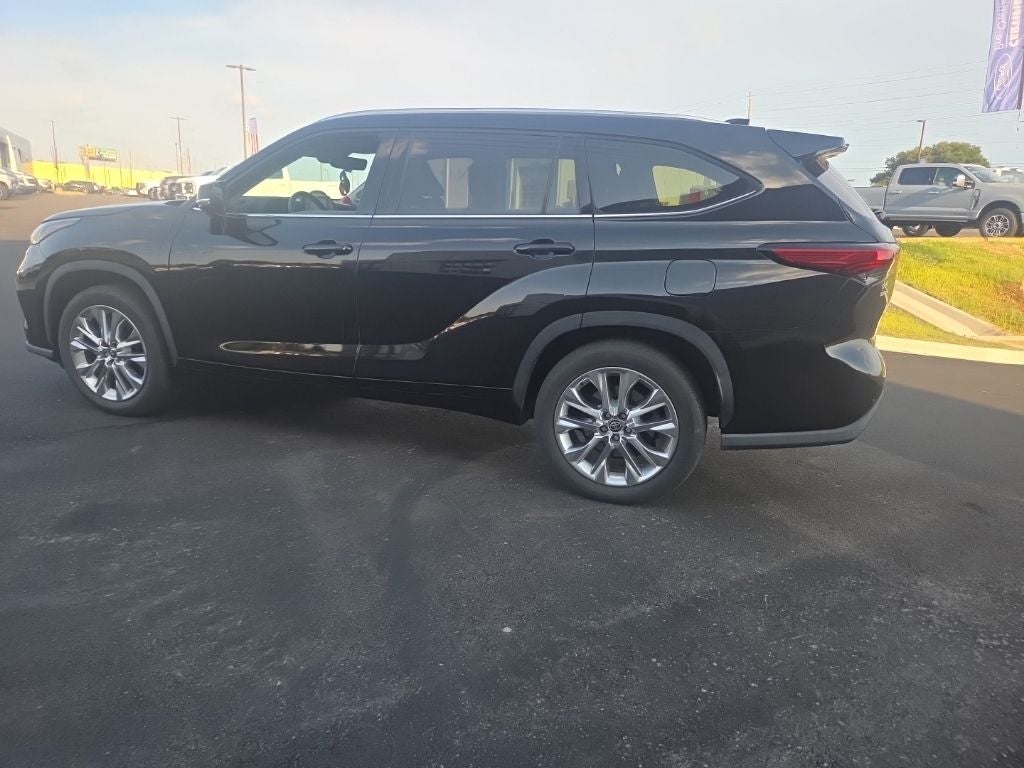 2021 Toyota Highlander Limited