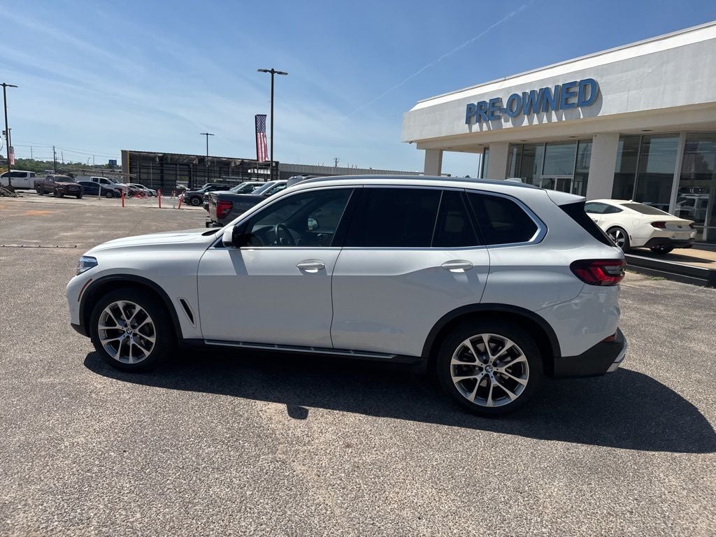 2023 BMW X5 sDrive40i