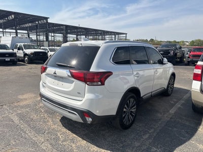 2020 Mitsubishi Outlander SEL