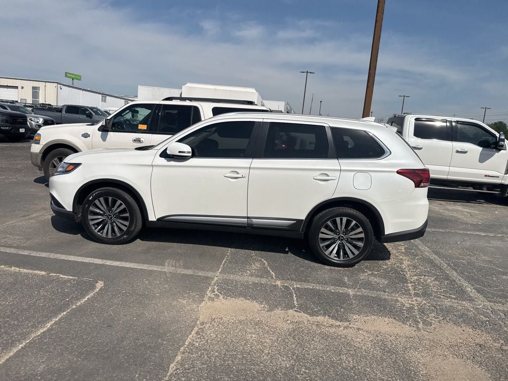 2020 Mitsubishi Outlander SEL