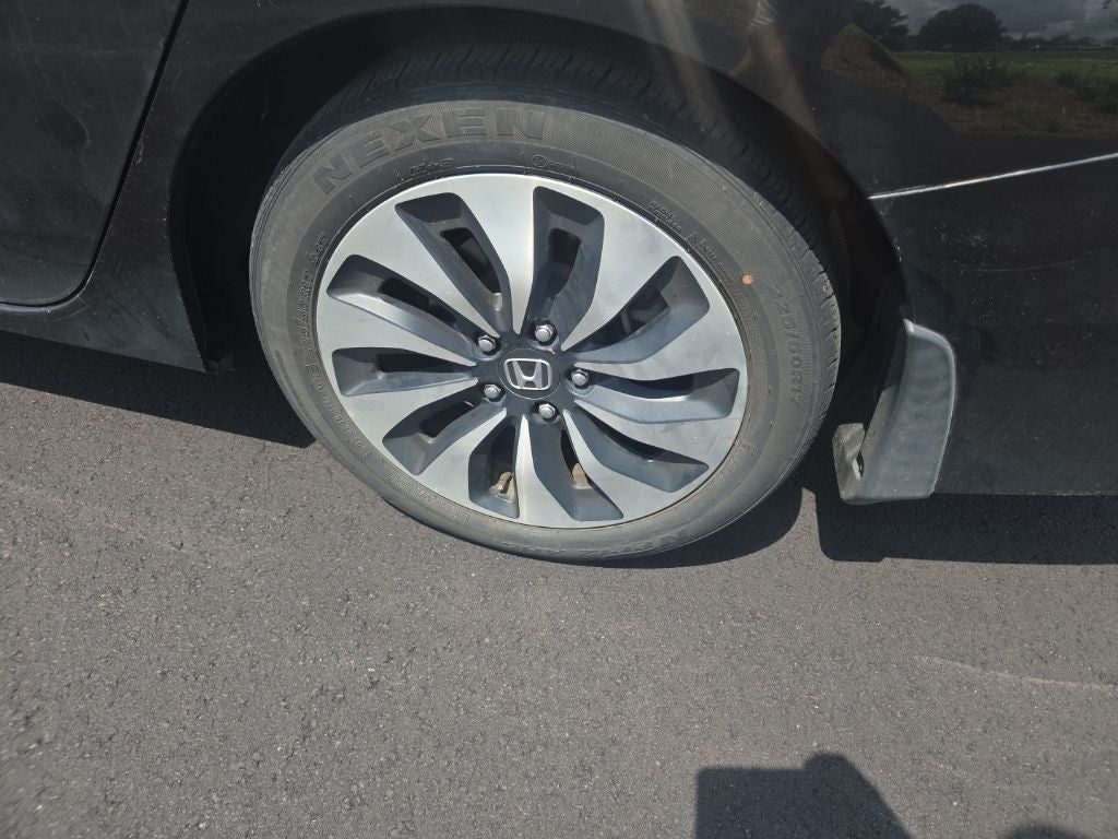 2017 Honda Accord Hybrid Base