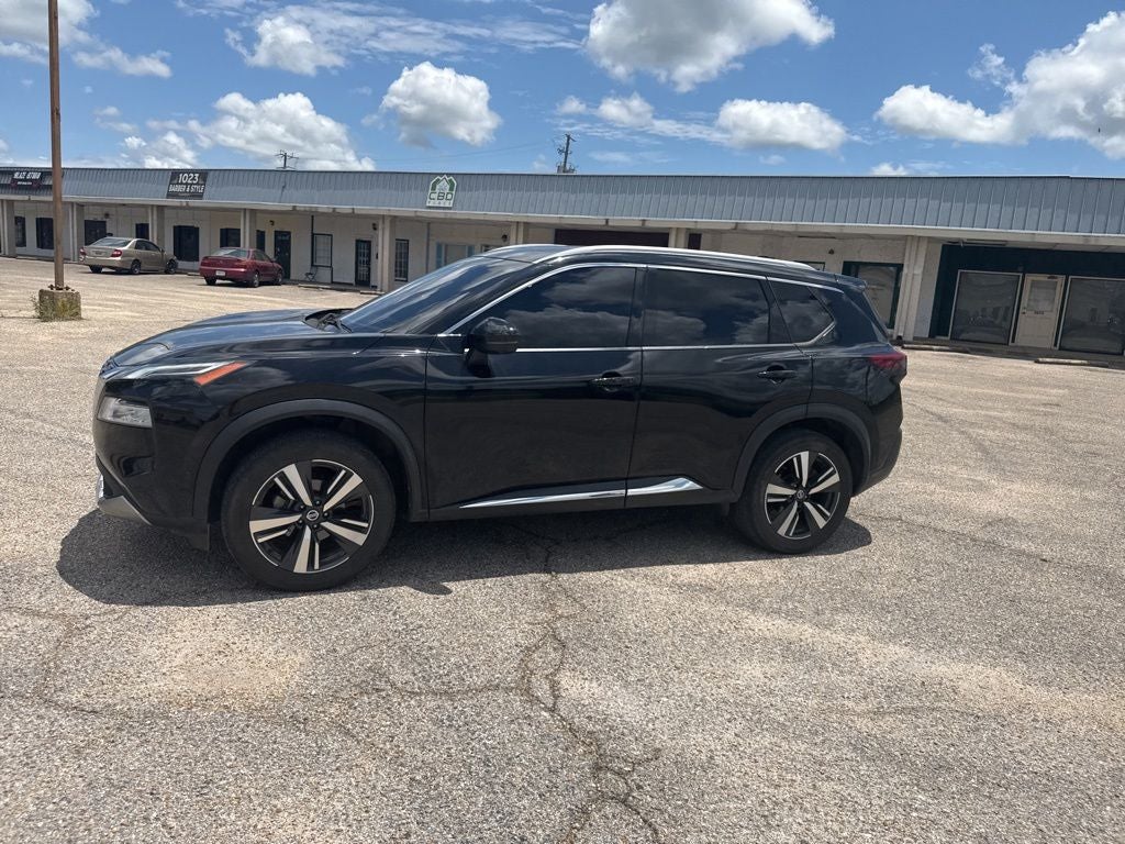 2021 Nissan Rogue Platinum