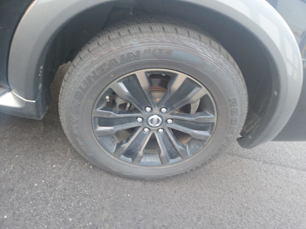 2017 Nissan Armada Platinum