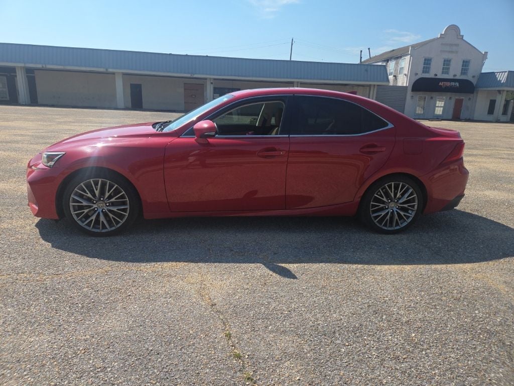 2017 Lexus IS 200t
