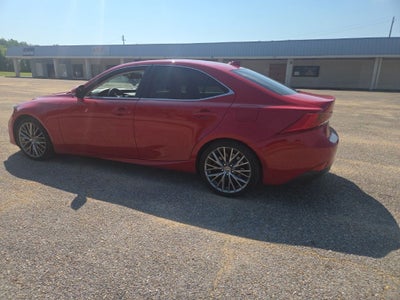 2017 Lexus IS 200t