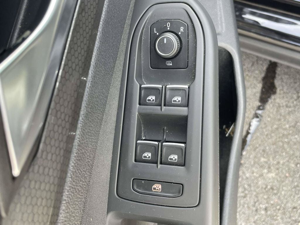 2022 Volkswagen Golf GTI 2.0T S
