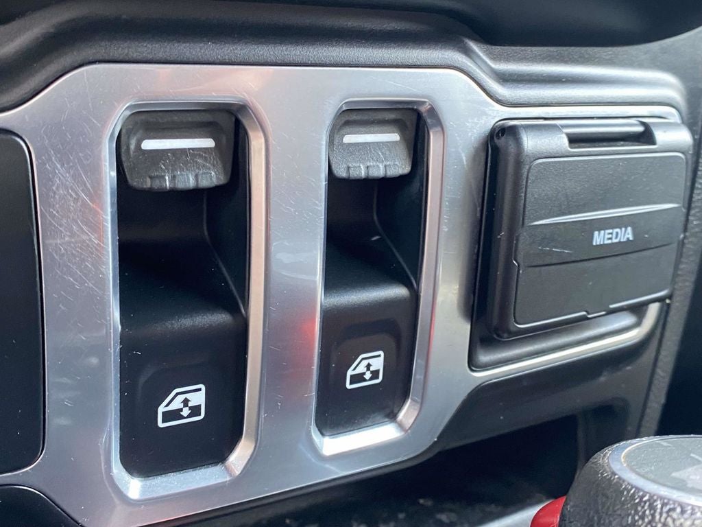 2022 Jeep Wrangler Sport S 4x4