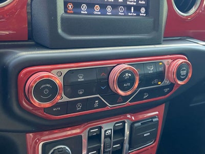 2020 Jeep Wrangler Unlimited Sahara Altitude 4x4