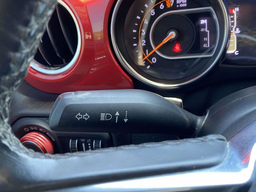 2020 Jeep Wrangler Unlimited Sahara Altitude 4x4
