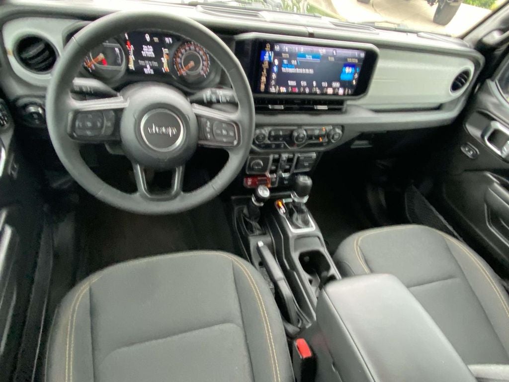 2025 Jeep Wrangler 4-Door Willys 4x4