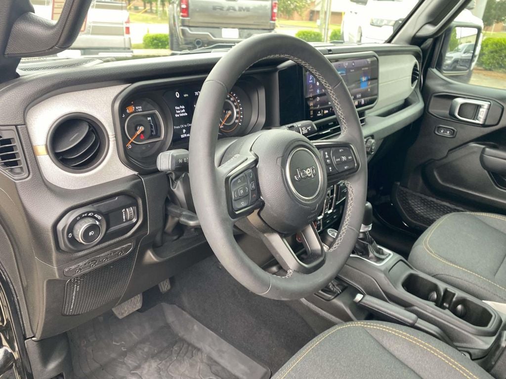 2025 Jeep Wrangler 4-Door Willys 4x4