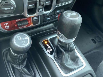 2025 Jeep Wrangler 4-Door Willys 4x4