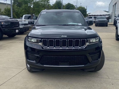 2026 Jeep Grand Cherokee GRAND CHEROKEE LAREDO X 4X2