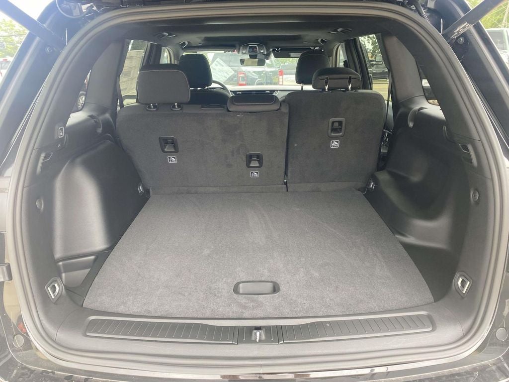 2026 Jeep Grand Cherokee GRAND CHEROKEE LAREDO X 4X2