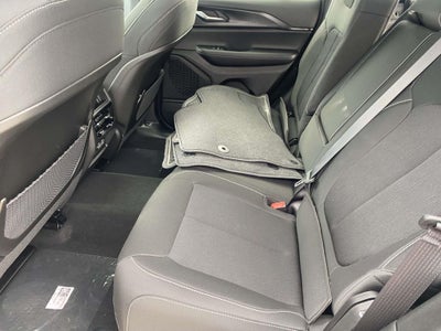 2026 Jeep Grand Cherokee GRAND CHEROKEE LAREDO X 4X2