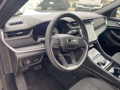 2026 Jeep Grand Cherokee GRAND CHEROKEE LAREDO X 4X2