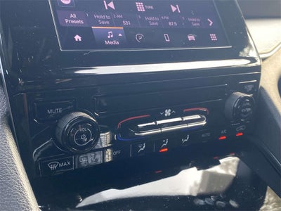 2025 Jeep Grand Cherokee GRAND CHEROKEE LAREDO 4X2