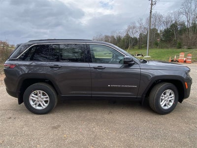 2025 Jeep Grand Cherokee GRAND CHEROKEE LAREDO 4X2