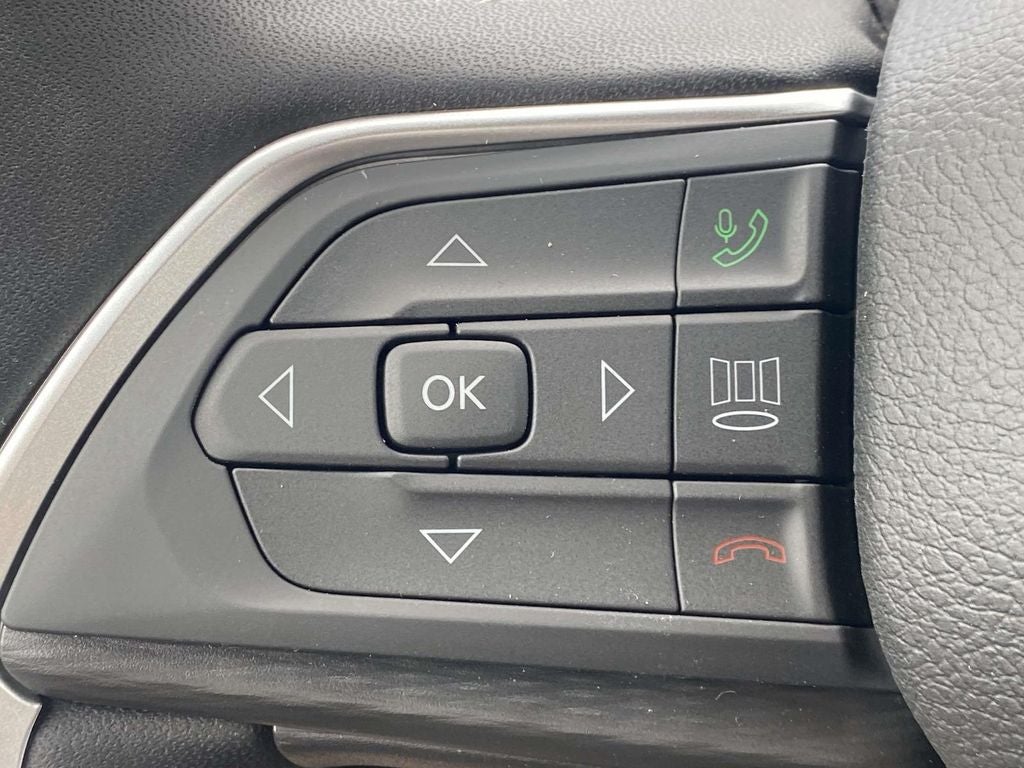 2026 Jeep Grand Cherokee GRAND CHEROKEE LAREDO 4X2