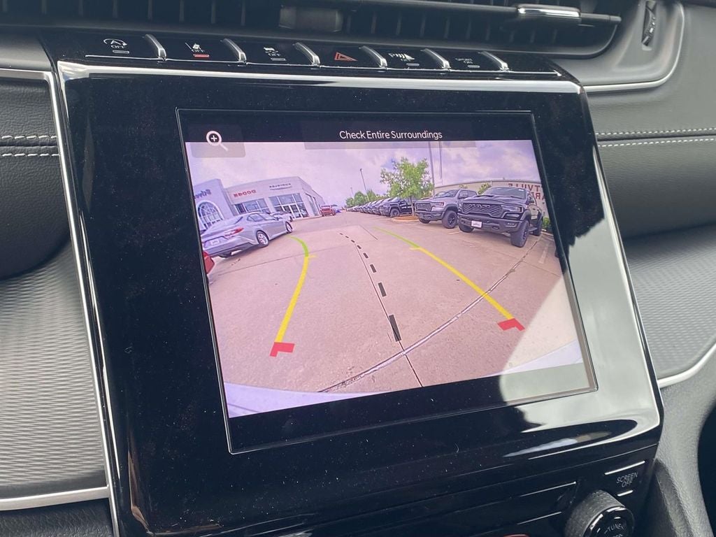 2026 Jeep Grand Cherokee GRAND CHEROKEE LAREDO 4X2
