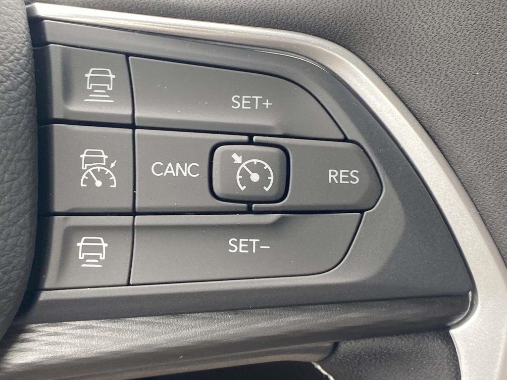 2026 Jeep Grand Cherokee GRAND CHEROKEE LAREDO 4X2
