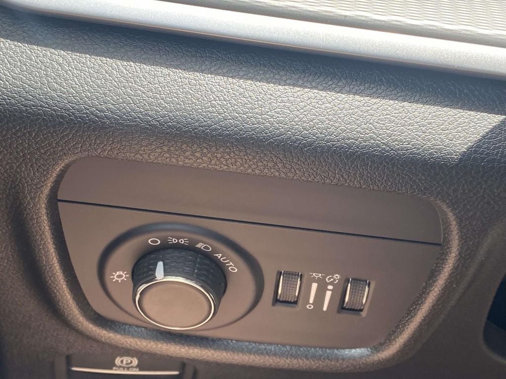 2026 Jeep Grand Cherokee GRAND CHEROKEE LAREDO 4X2