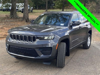 2025 Jeep Grand Cherokee GRAND CHEROKEE LAREDO 4X2
