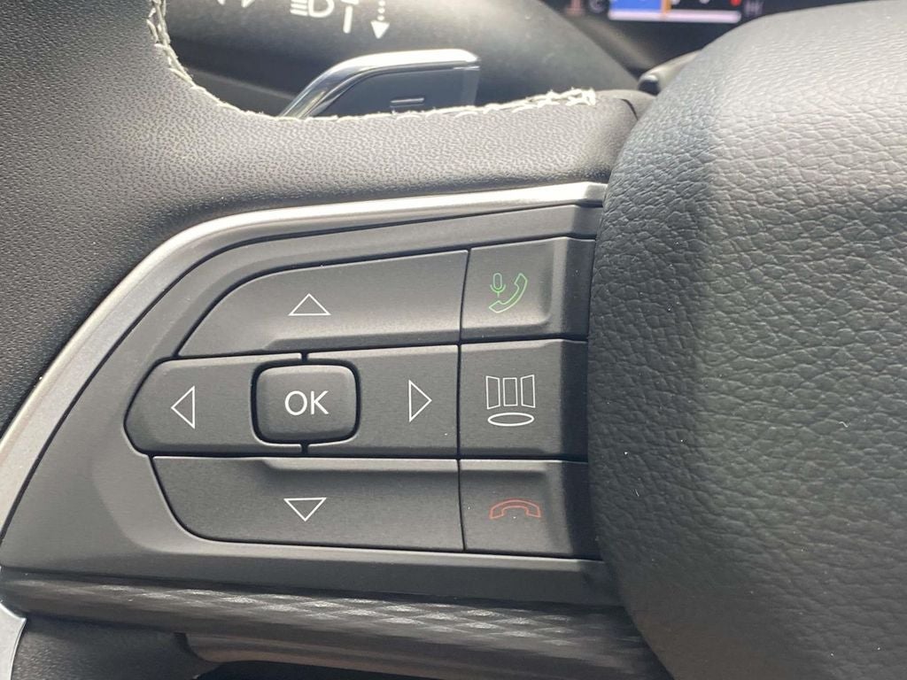 2026 Jeep Grand Cherokee GRAND CHEROKEE LAREDO 4X2