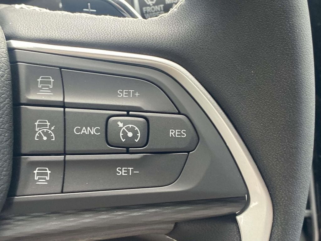 2026 Jeep Grand Cherokee GRAND CHEROKEE LAREDO 4X2