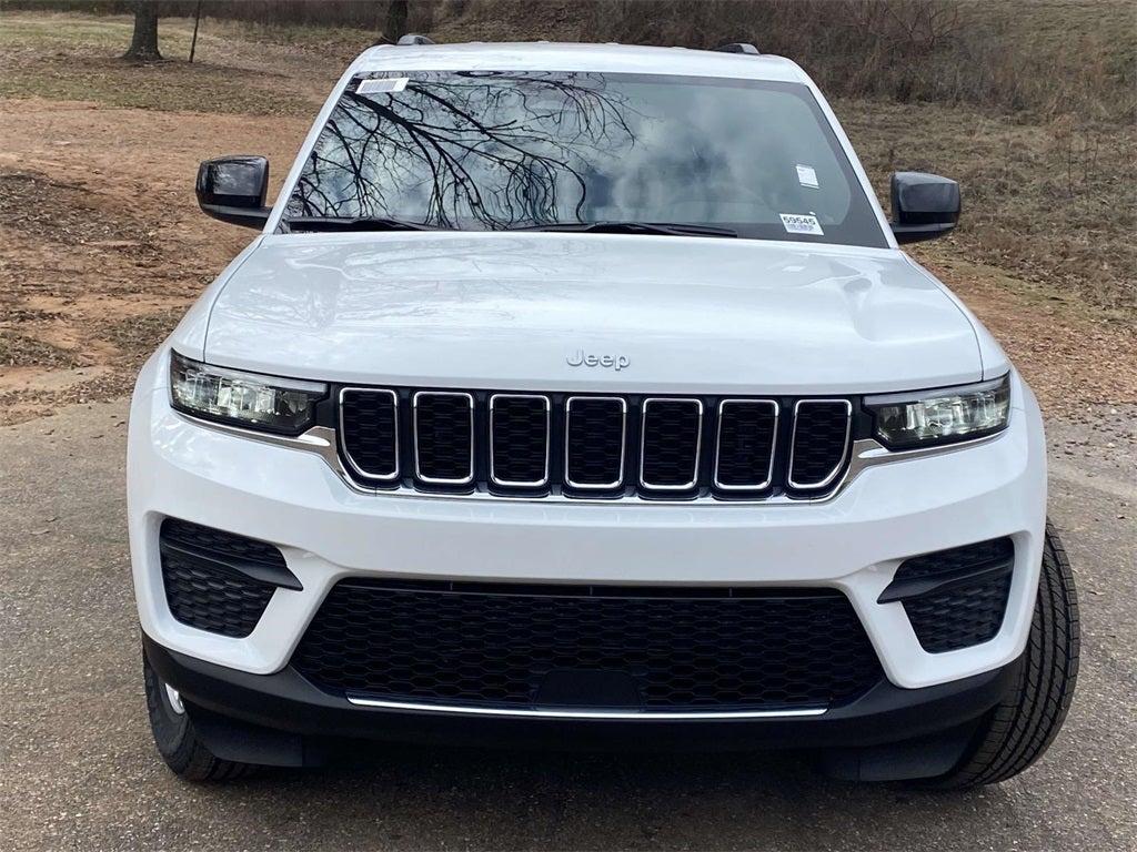 2025 Jeep Grand Cherokee GRAND CHEROKEE LAREDO 4X2