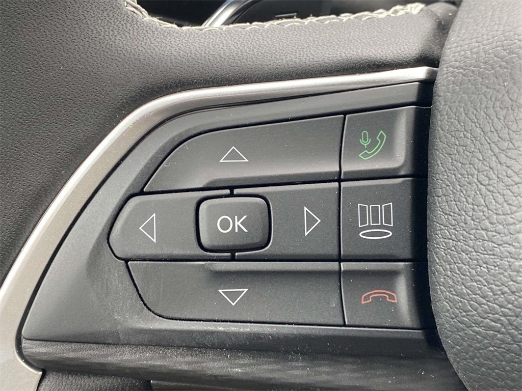 2025 Jeep Grand Cherokee GRAND CHEROKEE LAREDO 4X2